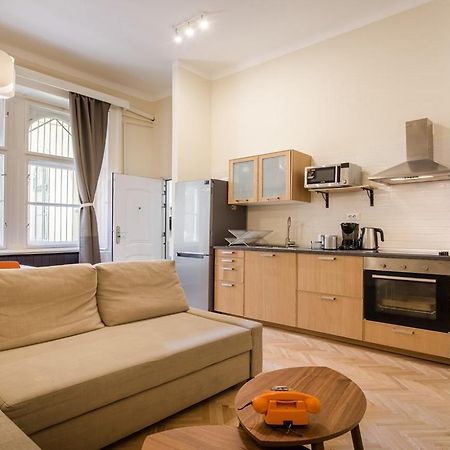 D45 - Boutique Apartments, Best Location By Bqa Budapest Kültér fotó